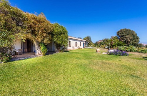 Aci San Filippo Apartment | La casa del fico d'india