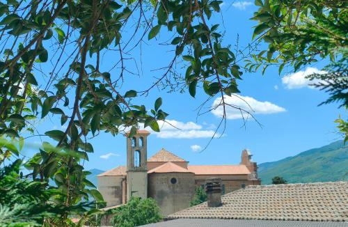Montalto Uffugo House | La Casa del Fungo