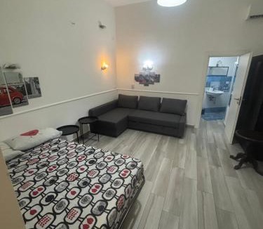Ognina Apartment | La casa del sole Apartment