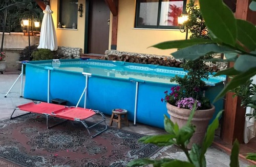 Caltanissetta Apartment | La casa di Gio'- Apartamento Rustico Legno