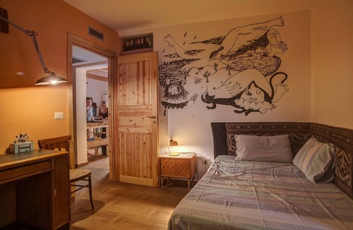 Old Town Cabin | La Casa Verde - 3 Rooms and Kitchen