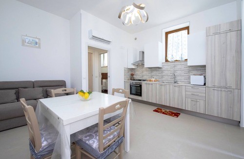 San Lazzaro Apartment | La casetta dei ricordi with free parking