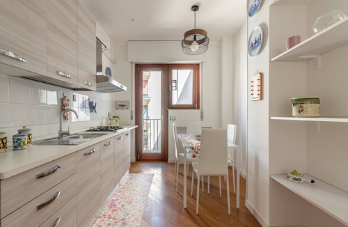 Borgo Vecchio Apartment | La Cassatella Family Home a 5-minute walk from the city center