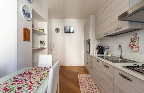 Borgo Vecchio Apartment | La Cassatella Family Home a 5-minute walk from the city center