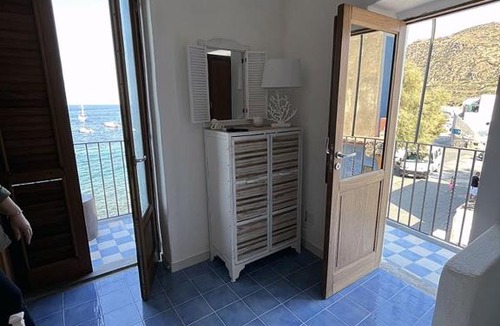 Filicudi Porto House | La Chicca