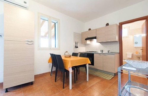 Galugnano Villa | La Chiesura, three apartments in villa with private pool and tennis court