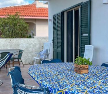 Milianni Villa | La Finestra Sul Mare
