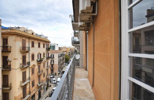 Borgo Vecchio Apartment | La Lumia Apartment