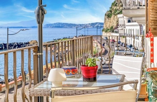 Pozzuoli Apartment | La Perla Flegrea “Luxury Experience “