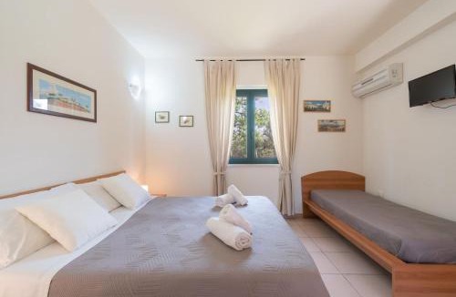 Amica Bed & Breakfast | La Piana degli Ulivi