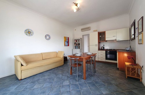 Plemmirio Apartment | La Rosa sul Mare by Interhome