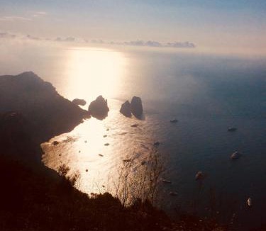 Anacapri Villa | La Rotonda con giardino e vista mare