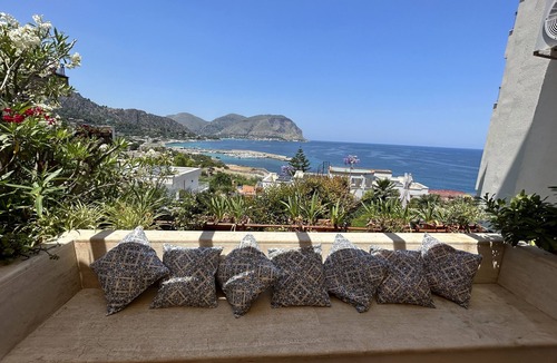 Addaura House | La Scalinatella in Mondello