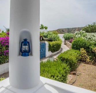 Panarea House | La Sirena
