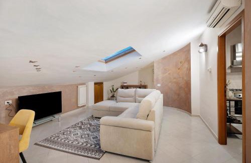 Avellino House | La Tana del lupo