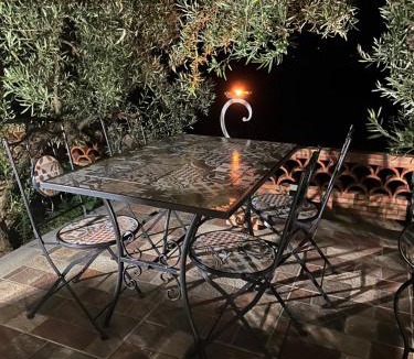 Biancavilla House | la Tana di Luna