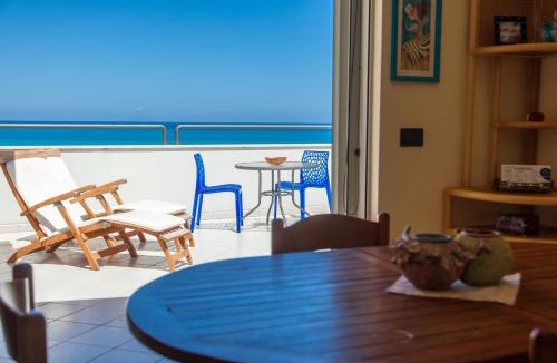 Sant'Agata di Militello Apartment | La Terrazza sul Mare di Ulisse