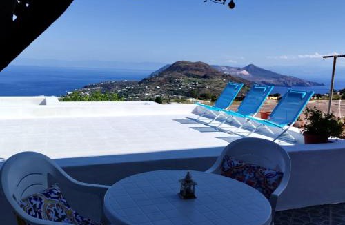 Pianoconte Apartment | La terrazza Sul Vulcano