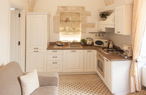 San Michele Salentino House | Ladorea Suite - Cozy accommodation with private terrace