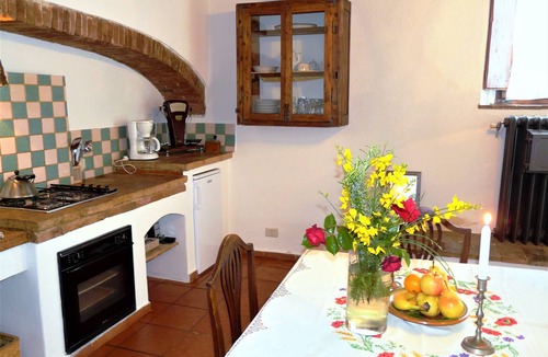 Barberino Val d'Elsa Apartment | Large apartment in Eco-resort in rural Chianti with amazing sunset views