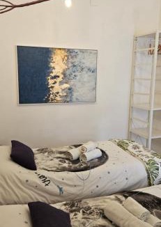 Borgo Vecchio Apartment | Large apartment near Politeama 2 bathrooms Up to 8 Guests