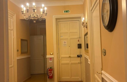 Centro Storico Apartment | Large Art Nouveau dwelling in central Via Roma near major monuments