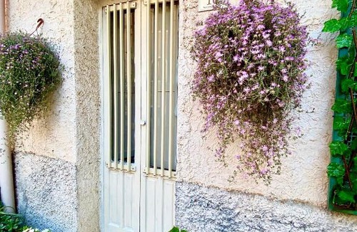 Scilla House | Largo piano