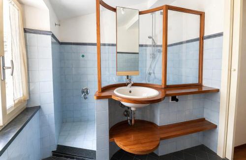 Quartiere XXIV Don Bosco Apartment | Lassù - Appartamento sulla piazza vista mare