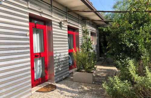 Montalto Uffugo House | le camere nel giardino dei cocomeri
