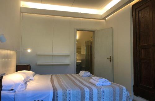 Montalto Uffugo House | le camere nel giardino dei cocomeri