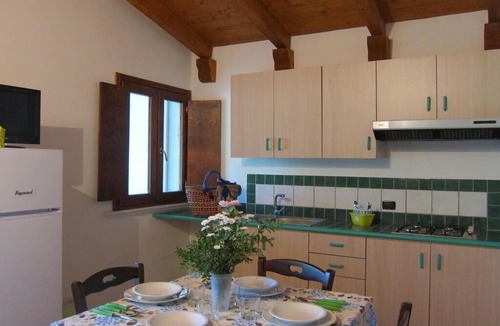 Santa Domenica Apartment | LE CASTELLA RESIDENCE APP. 7