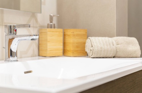 Catania City Centre Cabin | Le Gemme - Rubino Apartment