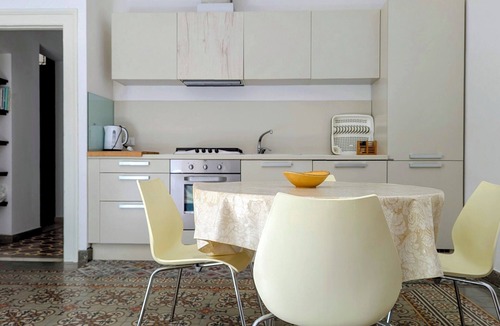 Trapani City Centre Apartment | Le Ortensie, terrace in the center of Trapani near the beach