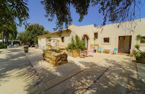 Syracuse Hotel | Life Hotels Kalaonda Resort