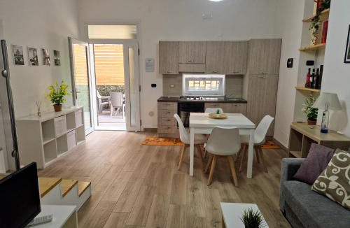 Schiavonea Apartment | Living Room Schiavonea