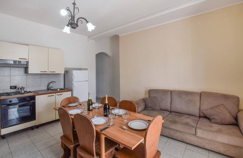 Palmi Apartment | Lovely apartment in Palmi with swimming pool