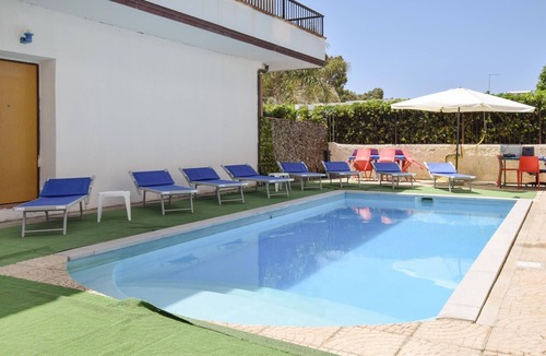 Palmi Apartment | Lovely apartment in Palmi with swimming pool