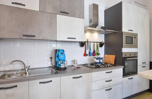 Chiaramonte Gulfi House | Lovely home in Chiaramonte Gulfi