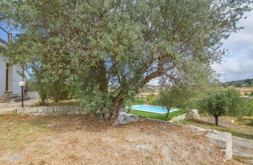 Monterosso Almo House | Lovely home in Monterosso Almo
