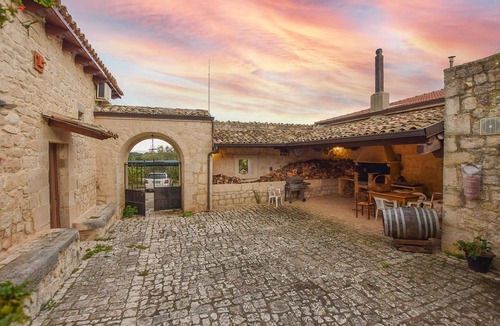 Casa Papa House | Lovely home in Modica