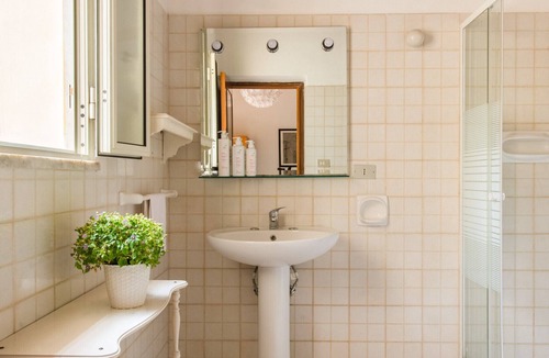 Mondello Bed & Breakfast | Lovely Room by Wonderful Italy