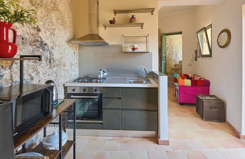 Grottasanta Villa | LTM GREENHOUSE Evocative historic home in the Latomia dei Cappuccini