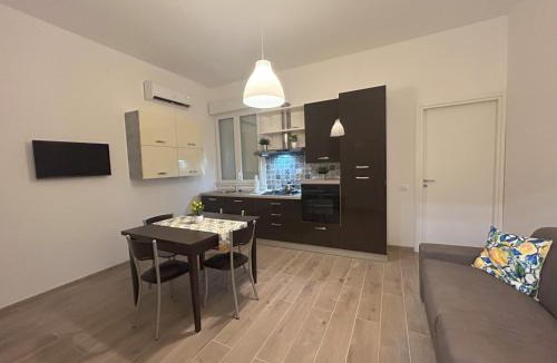 Sferracavallo Apartment | Lucrezio Houses
