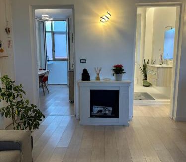 Picanello-Ognina-Barriera-Canalicchio Apartment | Lumi Home - ApartHotel Bentivoglio