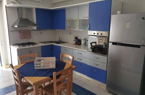 Fondachello Apartment | Luna's House Fondachello Taormina 15km sea 50mt pool opening: 13/06/26-13/09/26