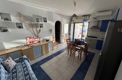 Fondachello Apartment | Luna's House Fondachello Taormina 15km sea 50mt pool opening: 13/06/26-13/09/26