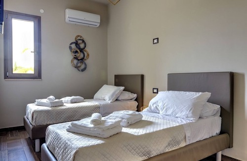 Ribera Villa | Luxurious villa with swimming pool