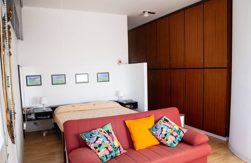 Cannizzaro Apartment | Luxury apartment 100m from the sea for 2-4 people. Quadrifoglio 1
