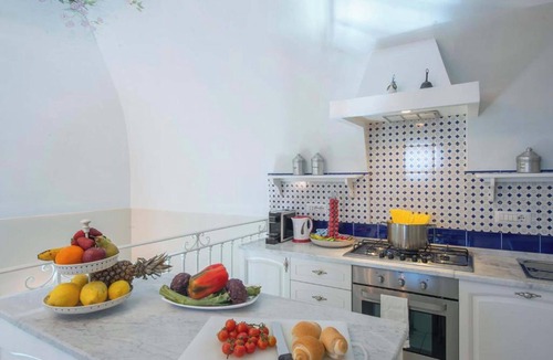 Pogerola Villa | Luxury Historic Villa, Heated Jacuzzi, Lemon Garden & Stunning Amalfi Sea Views