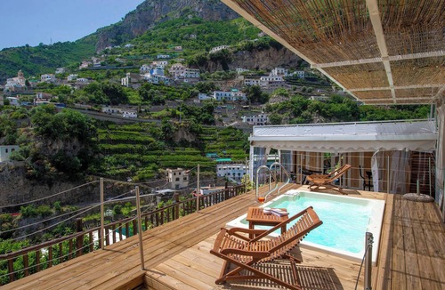 Pogerola Villa | Luxury Historic Villa, Heated Jacuzzi, Lemon Garden & Stunning Amalfi Sea Views